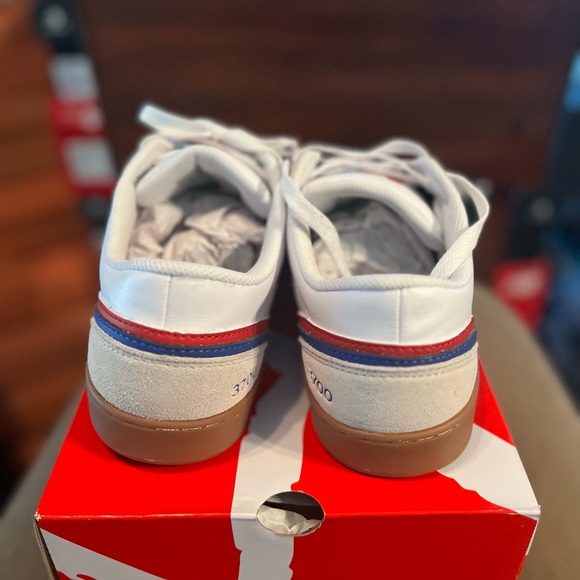 És EOS skateboard shoes men’s 9.5 - Picture 3 of 4